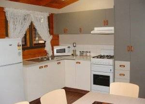 Shelly Beach Cabins - Sydney 4u 10