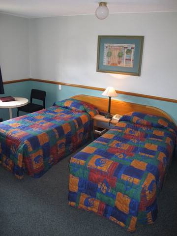 Spring Hill Terraces Motel - Sydney 4u 1