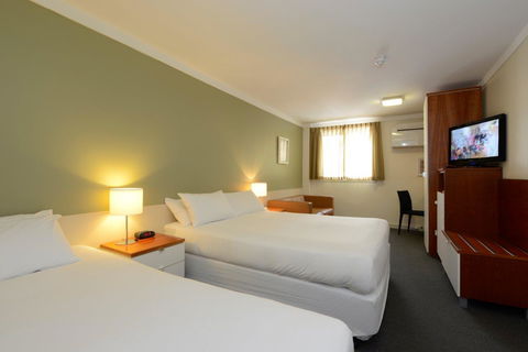 Sullivans Hotel - Accommodation Sydney 7