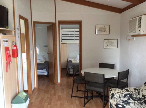 Tatura Caravan Park - Sydney 4u 1