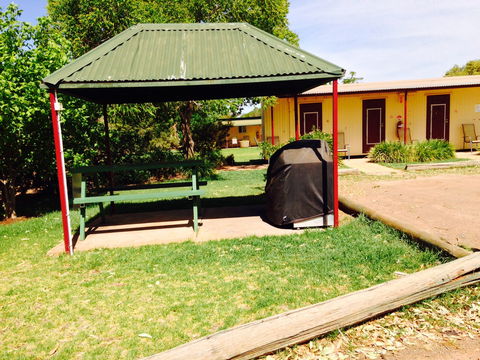 The State Centre Caravan Park - Sydney 4u 1