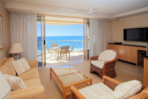 Tingirana Noosa - Sydney 4u 1