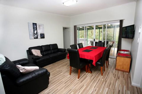Top Tourist Riverview Tourist Park - Sydney 4u 0