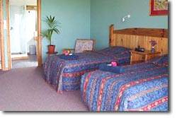 Trade Winds Country Cottages - Sydney 4u 1
