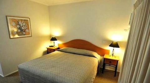 Tropical Heritage Cairns - Sydney 4u 4