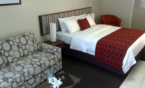 Tropixx Motel And Restaurant - Sydney 4u 1