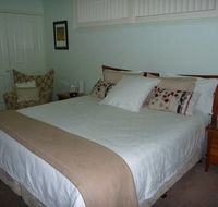 Wallabi Point Bed and Breakfast - Sydney 4u