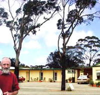 Lake Grace Saltbush Inn - Sydney 4u