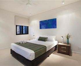Absolute Waterfront Luxury Apartments - Sydney 4u 7