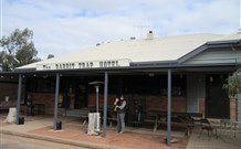 Albert Hotel - Albert - Sydney 4u 1