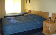 Benjamin Singleton Motel - Singleton - Accommodation Sydney 1