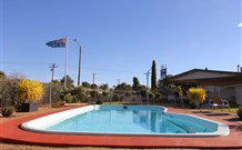 Cobar Crossroads Motel - Cobar - Accommodation Sydney 0