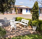 Colonial Motel and Apartments - Sydney 4u