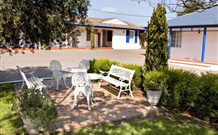 Colonial Motel And Apartments - Sydney 4u 0