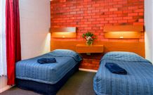 Rest Point Motor Inn And Hereford Steakhouse - Glen Innes - Sydney 4u 6