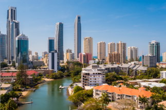 The Emerald Surfers Paradise - Accommodation Sydney 0