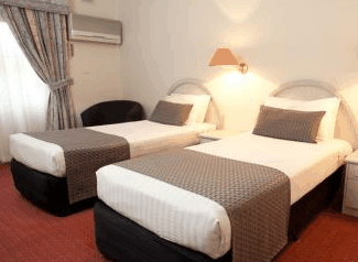 Adelaide Royal Coach Motor Inn - Sydney 4u 4