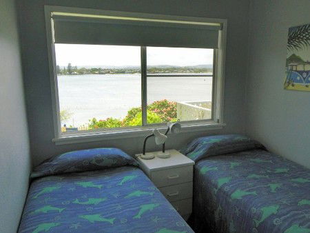 Leisure-lee Holiday Apartments - Sydney 4u 2