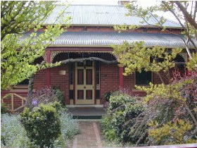 FINCHES OF BEECHWORTH - Sydney 4u 0