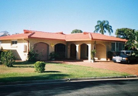 Capri Lodge - Accommodation Sydney 1