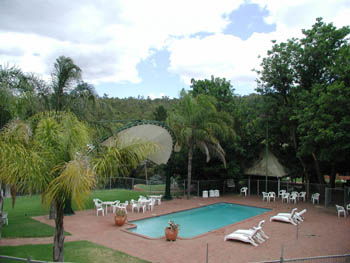 Mundaring Weir Hotel - Sydney 4u 1