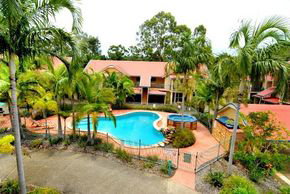 Beach Court Holiday Villas - Accommodation Sydney 0