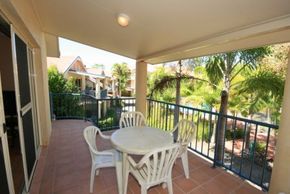 Beach Court Holiday Villas - Accommodation Sydney 4