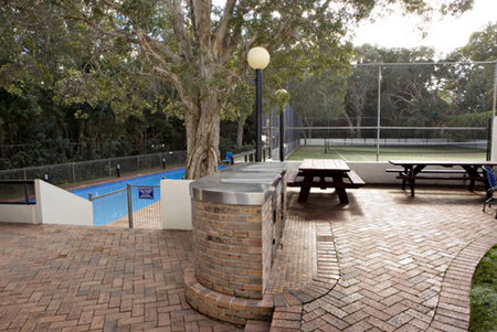 Pacific Towers Holiday Apartments - Accommodation Sydney 2
