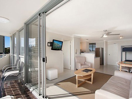 Eden Tower Holiday Apartments - Accommodation Sydney 1
