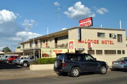 A & A Lodge Motel - Sydney 4u 0