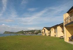 Lennox Head Beachfront Apartments - Sydney Resort 2