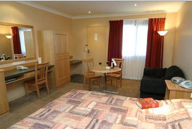Best Western Sunseeker Motor Inn - Accommodation Sydney 0