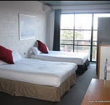 St Kilda Beach House - Accommodation Sydney