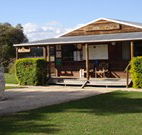 Hunter Valley YHA - Sydney 4u