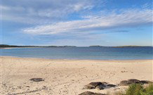 Charmhaven NSW Accommodation Sydney