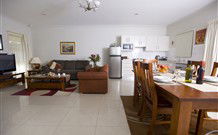 The Dairy Cottage - Sydney 4u 3