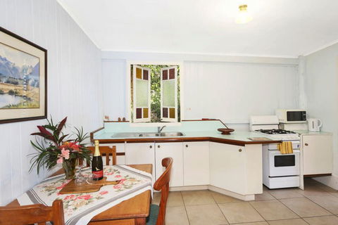 Noosa Avalon Farm Cottages - Sydney 4u 13