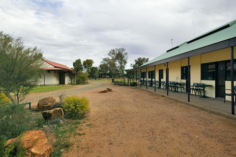 Kings Canyon Holiday Park - Accommodation Sydney 0