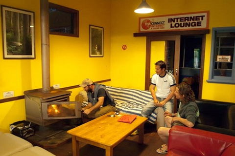 Dunsborough YHA - Sydney 4u 3