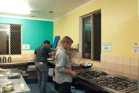 Dunsborough YHA - Sydney 4u 6