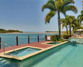 The Duporth Riverside - Sydney 4u 2