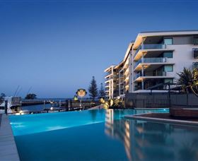 Hollywell QLD Sydney 4u