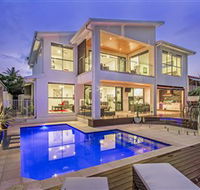 Pasadena Point at Vogue Holiday Homes - Sydney 4u