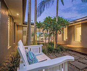 Malibu Shores At Vogue Holiday Homes - Accommodation Sydney 3