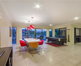 Aqua Palms At Vogue Holiday Homes - Accommodation Sydney 1