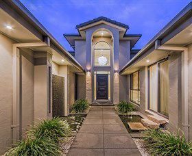 Serenity Shores At Vogue Holiday Homes - Sydney 4u 1