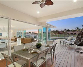 Sanctuary On Water Elite Holiday Home - Accommodation Sydney 2