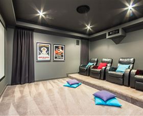 The Grand At Vogue Holiday Homes - Accommodation Sydney 3