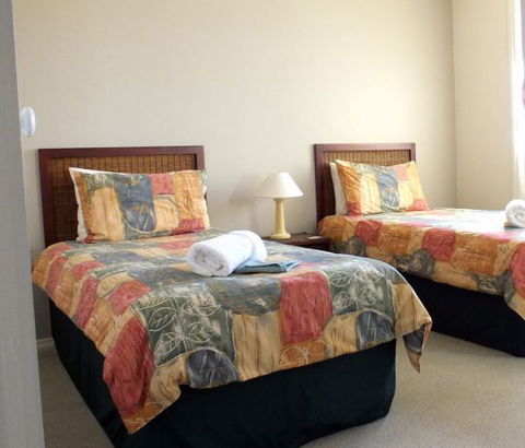 Captain's Quarters Bermagui - Accommodation Sydney 6