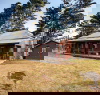 The Pines Cottage - Sydney 4u